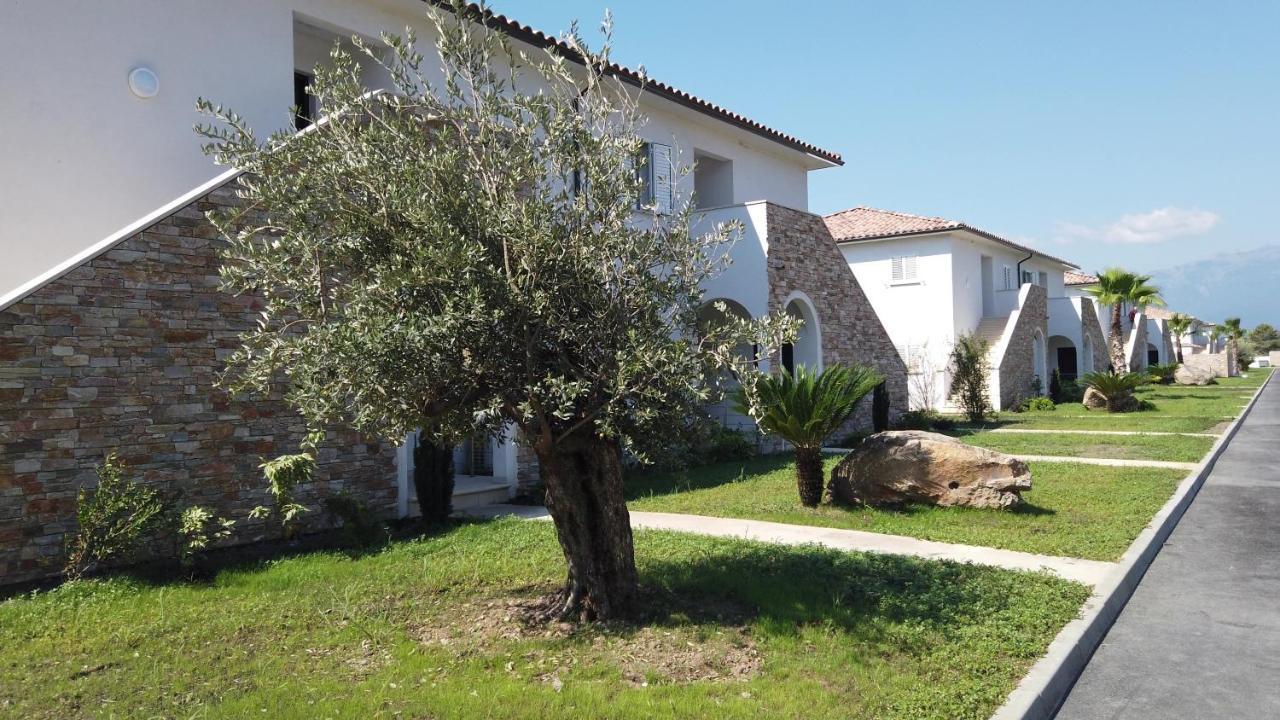 A Suara Linda Apartment Ghisonaccia Bagian luar foto